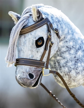 LeMieux Hobby Horse Hunter trense i brun.